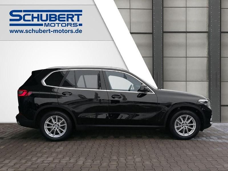 Gebraucht BMW X5 Sport Line 286 PS (210 kW) 2022 Schwarz SUV