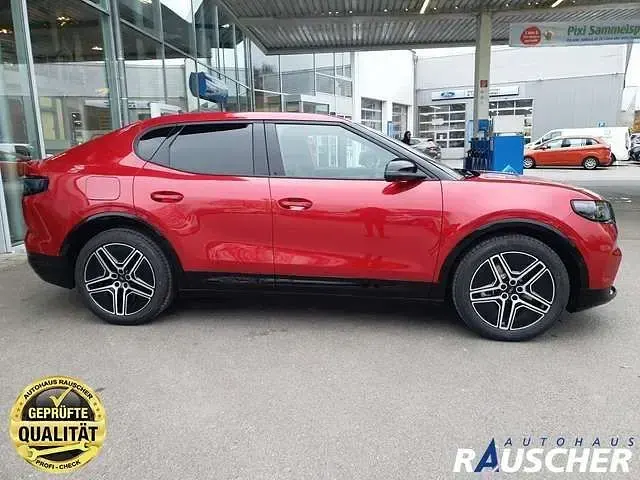 Używany Ford Capri Premium 250 kW (340 KM) 2024 Czerwony SUV