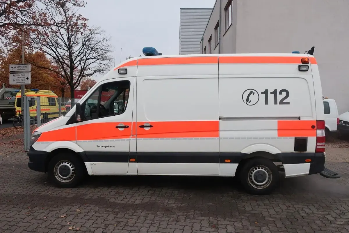 Gebraucht Mercedes Sprinter 163 PS (119 kW) 2015 Weiß Van
