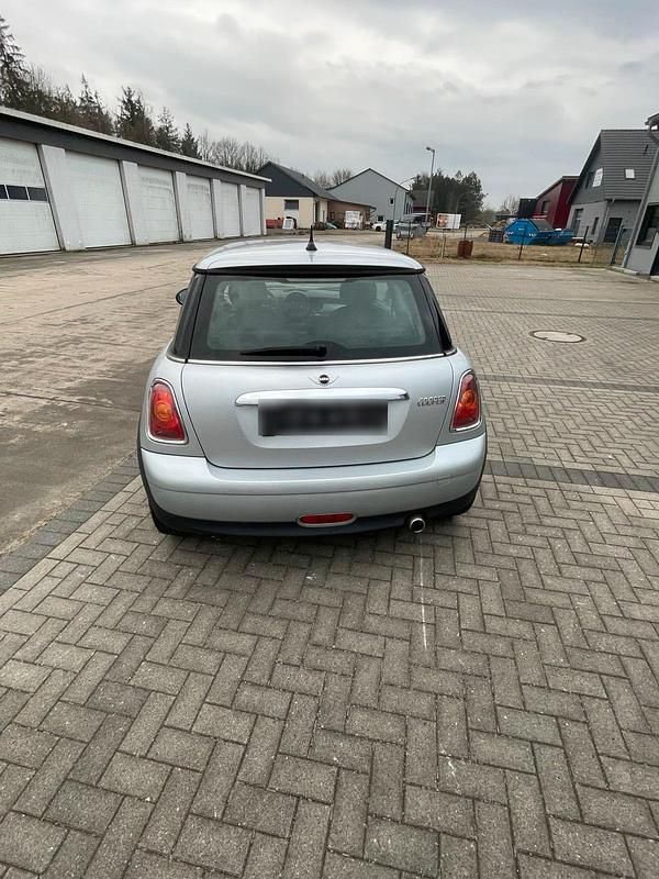 Gebraucht Mini Cooper 120 PS (88 kW) 2009 Silber Kleinwagen