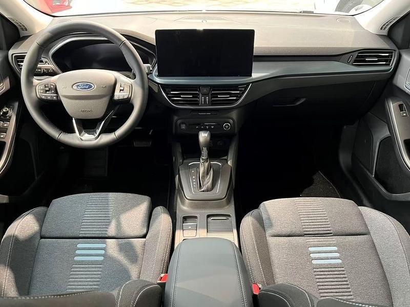 Gebraucht Ford Focus Active X 155 PS (114 kW) 2024 Silber Limousine
