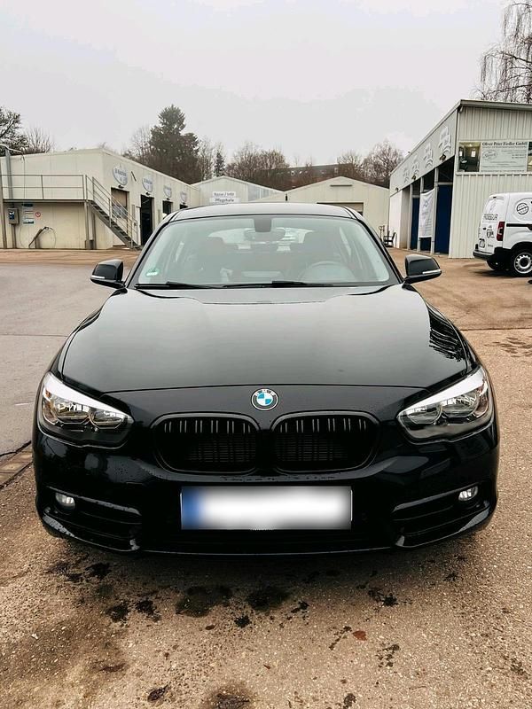 Gebraucht BMW 116 109 PS (80 kW) 2016 Schwarz Kleinwagen