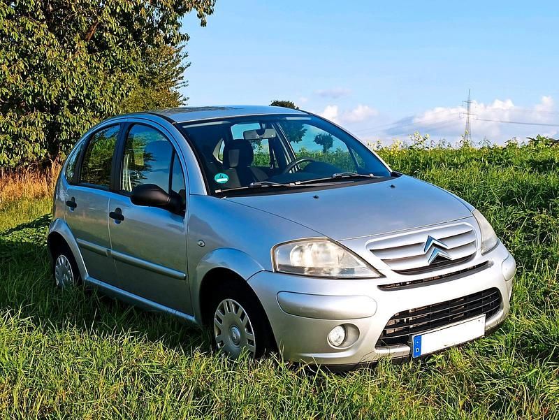 Silber Gebraucht 2008 Citroën C3 Kleinwagen | 1.450 € (Fairer Preis) - Bild 1/4