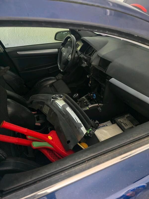 Gebraucht 2006 Opel Astra OPC Kombi | 1.000 € (Guter Preis) - Bild 1/4