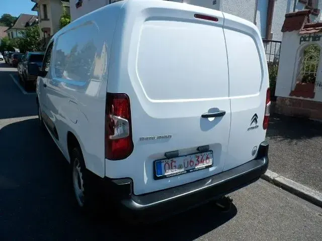 Gebraucht Citroën Berlingo Start 131 PS (96 kW) 2020 Weiß Van / Kleinbus