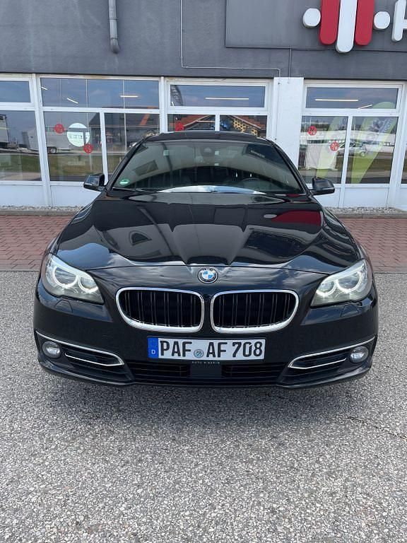 Gebraucht BMW 535 Luxury Line 313 PS (230 kW) 2013 Schwarz Limousine