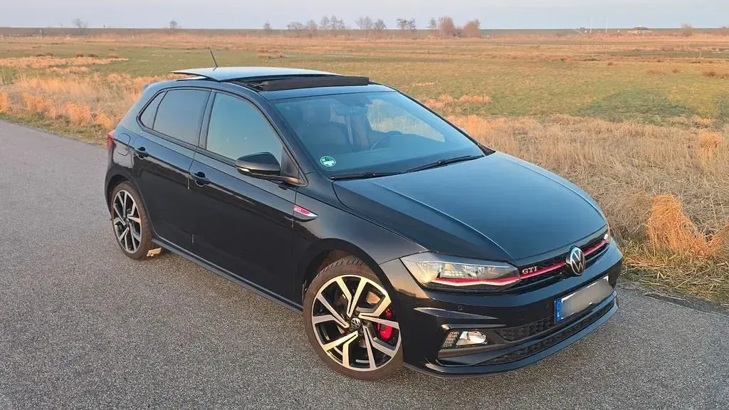 Gebraucht VW Polo Beats 207 PS (152 kW) 2021 Schwarz Kleinwagen