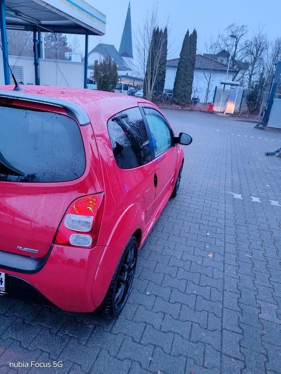 Gebraucht Renault Twingo R.S. 133 PS (97 kW) 2011 Rot Kleinwagen