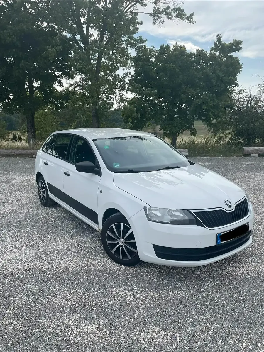 Gebraucht Skoda Rapid 86 PS (63 kW) 2014 Weiß Kleinwagen