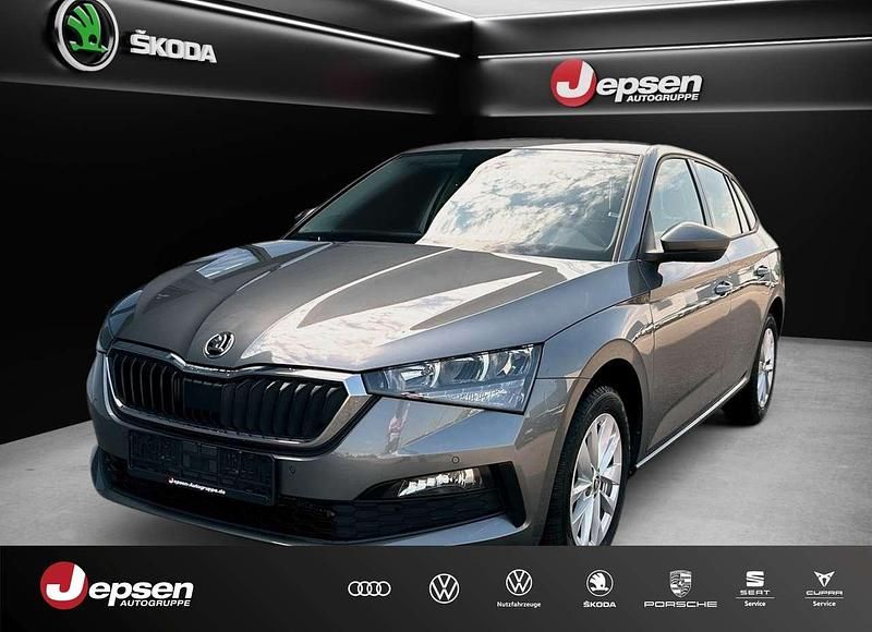 Grau Gebraucht 2023 Skoda Scala Ambition Kleinwagen | 17.970 € (Fairer Preis) - Bild 1/4