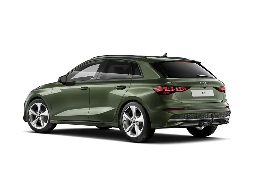 Używany Audi A3 Advanced 150 KM (110 kW) 2025 Zielony Sedan/Limuzyna
