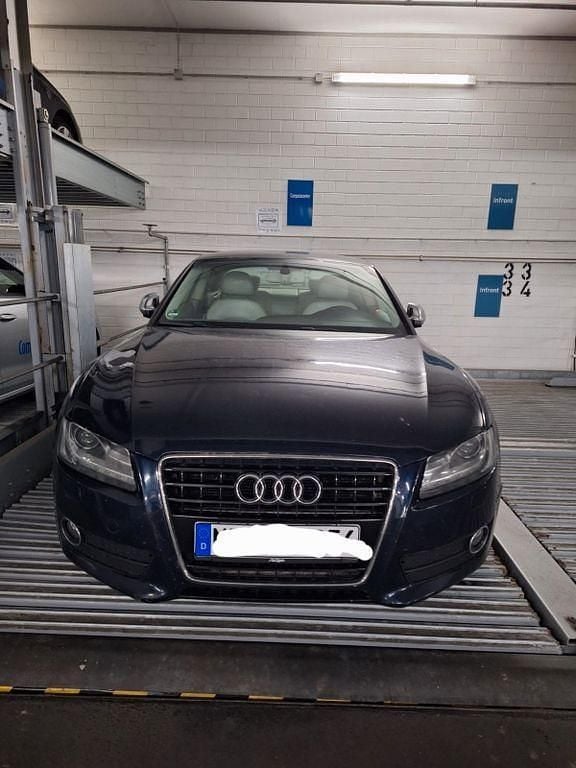 Gebraucht Audi A5 239 PS (175 kW) 2009 Blau Coupé