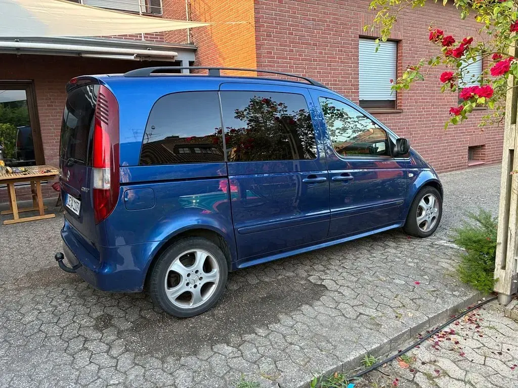 Gebraucht Mercedes Vaneo 91 PS (66 kW) 2005 Blau Van / Kleinbus