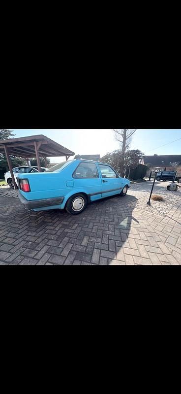 Gebraucht VW Jetta 69 PS (50 kW) 1991 Blau Limousine