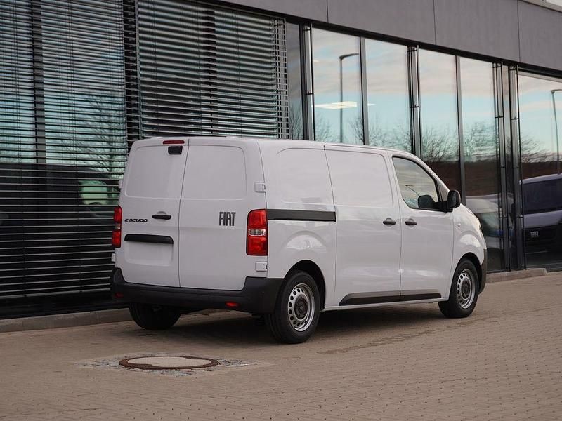 Neu Fiat e-Scudo 100 kW (136 PS) 2025 Weiß Van / Kleinbus