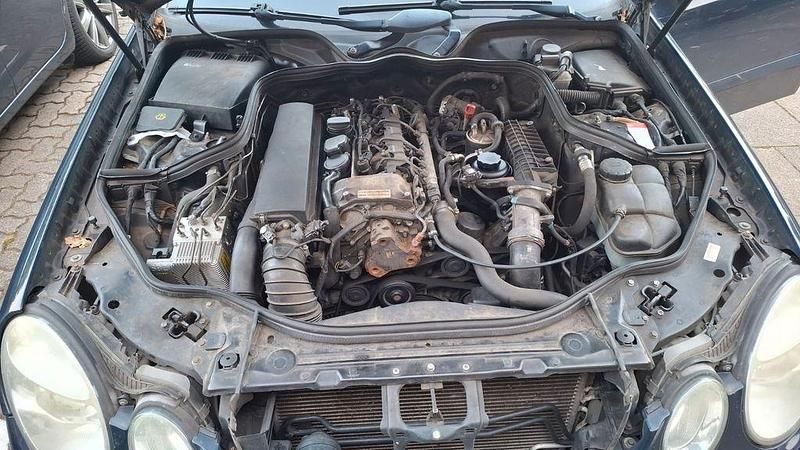 Gebraucht Mercedes 200 122 PS (89 kW) 2003 Limousine