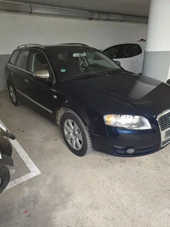 Używany Audi A4 Sport 163 KM (119 kW) 2005 Niebieski Kombi