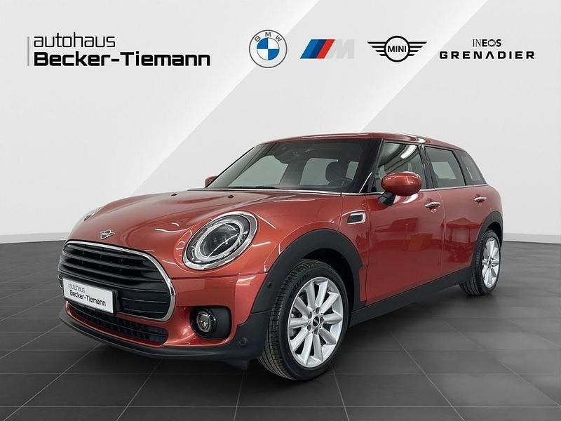 Rot Gebraucht 2022 Mini One Clubman Kombi | 21.888 € (Fairer Preis) - Bild 1/4