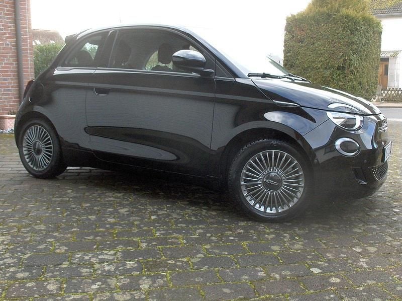 Gebraucht Fiat 500e Icon 86 kW (118 PS) 2021 Grün Kleinwagen