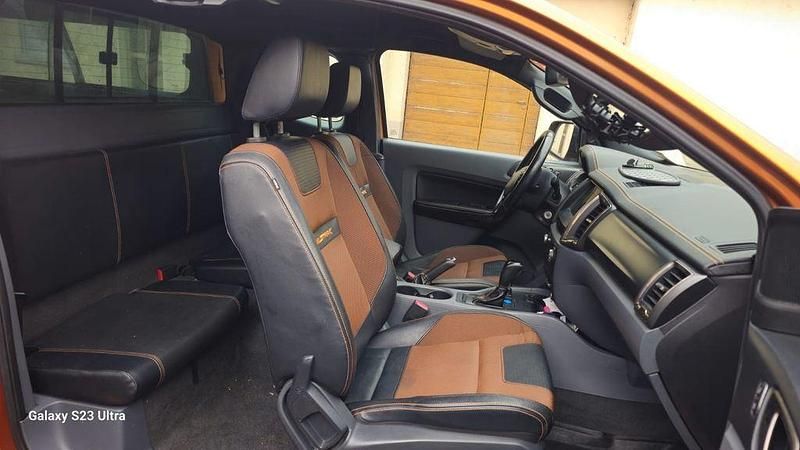 Gebraucht Ford Ranger 200 PS (147 kW) 2018 Orange Pickup