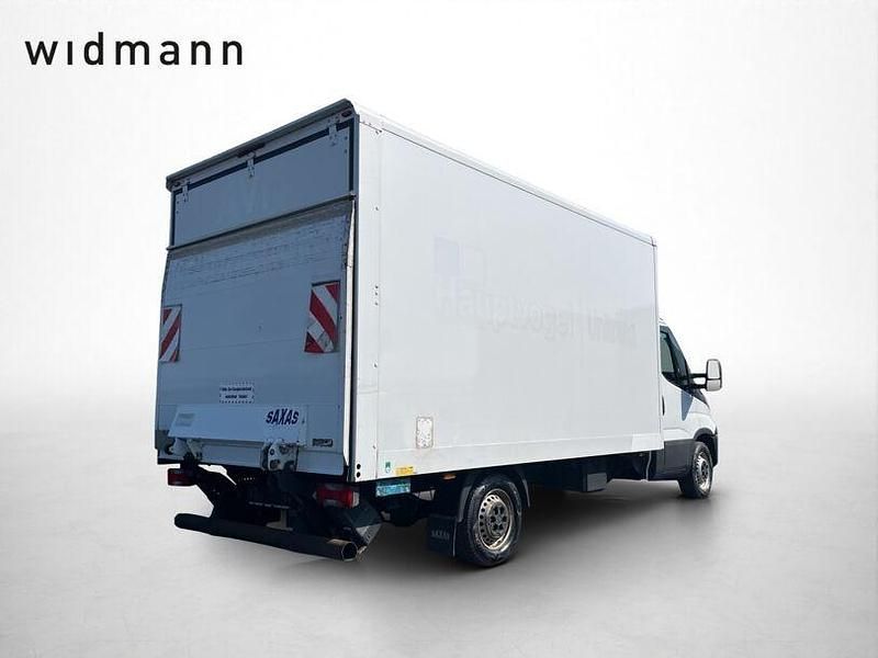 Gebraucht Iveco Daily 156 PS (114 kW) 2019 Weiss Van / Kleinbus