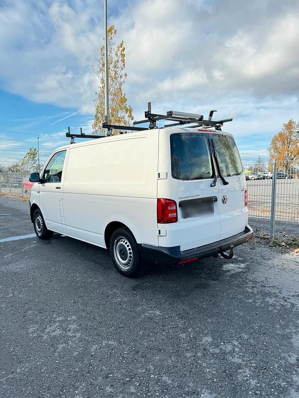 Używany VW Transporter 150 KM (110 kW) 2019 Biały Van