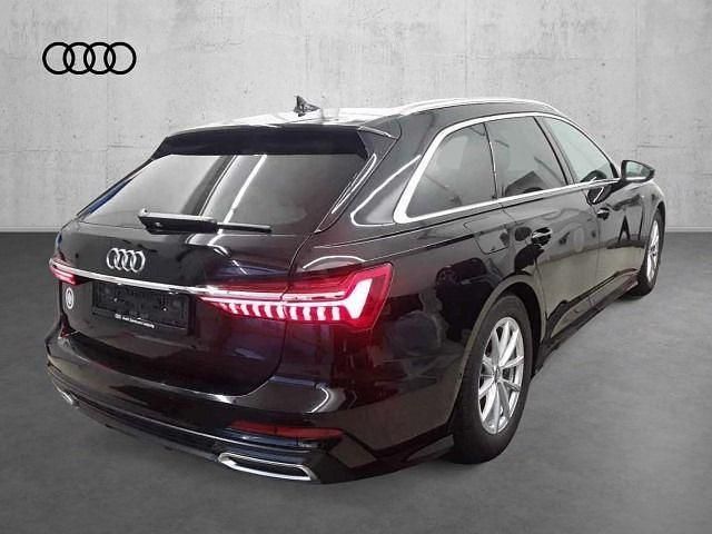 Gebraucht Audi A6 Ambiente 204 PS (150 kW) 2022 Mythosschwarz metallic Kombi