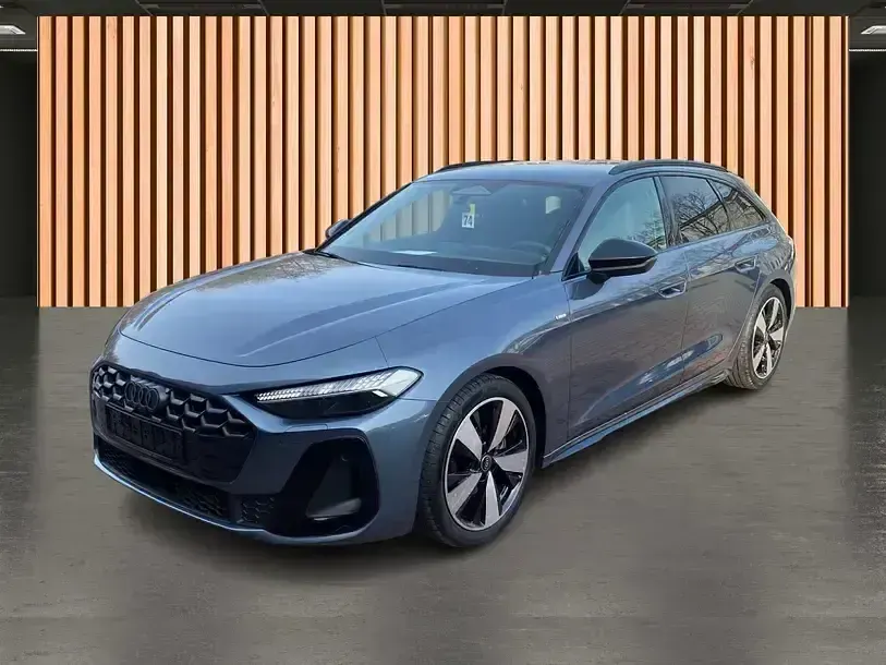 Gebraucht Audi A5 S-line plus 204 PS (150 kW) 2025 Grau Kombi