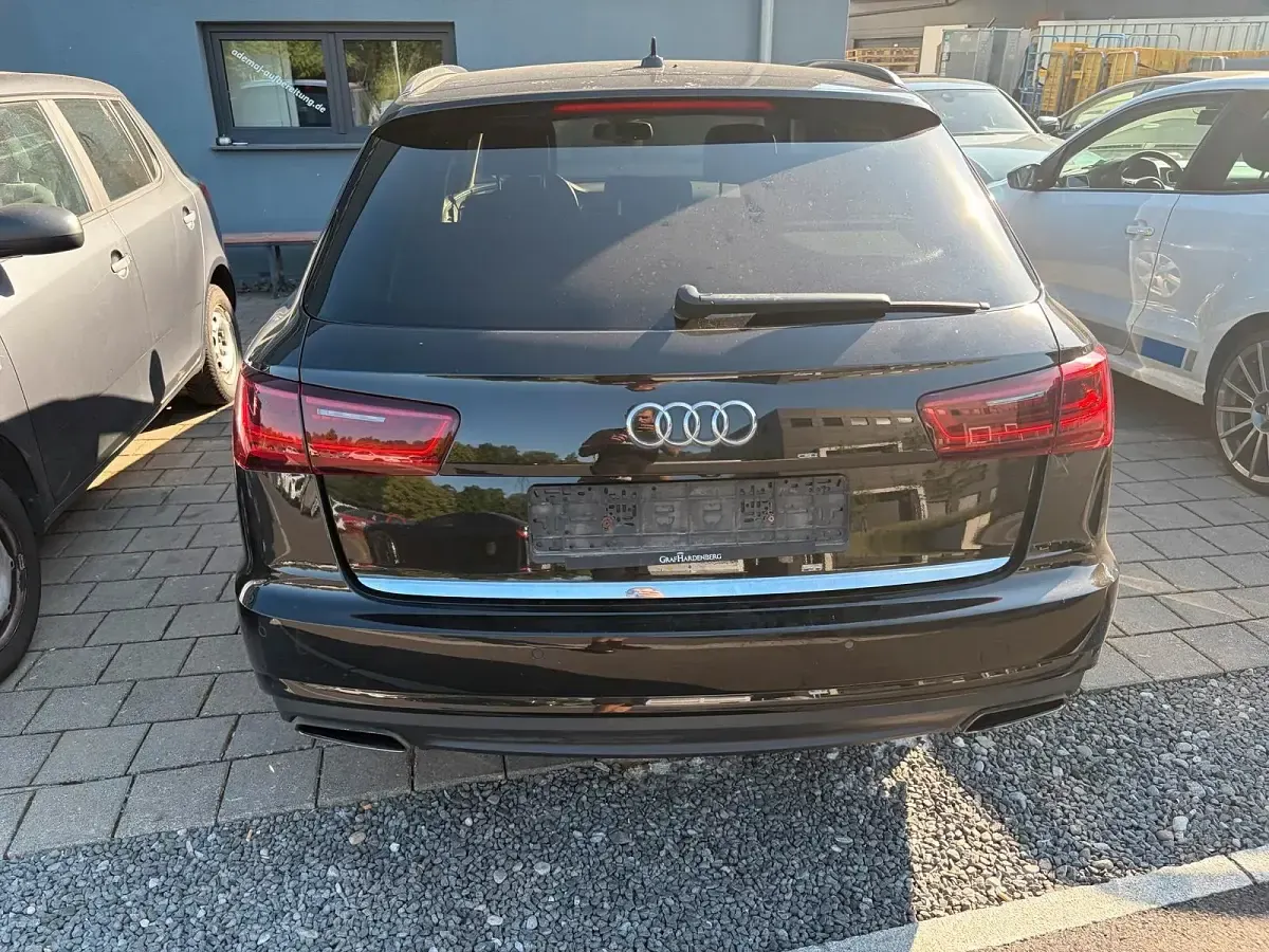 Gebraucht Audi A6 190 PS (139 kW) 2015 Schwarz Kombi