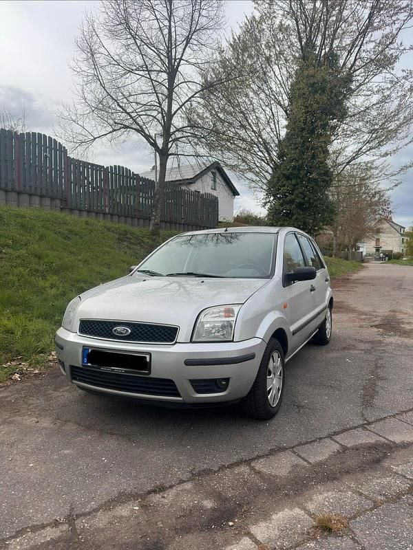 Gebraucht Ford Fusion 80 PS (58 kW) 2003 Grau Kleinwagen