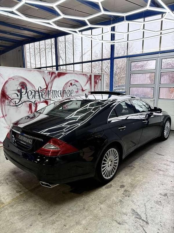 Gebraucht Mercedes CLS350 292 PS (214 kW) 2011 Schwarz Limousine