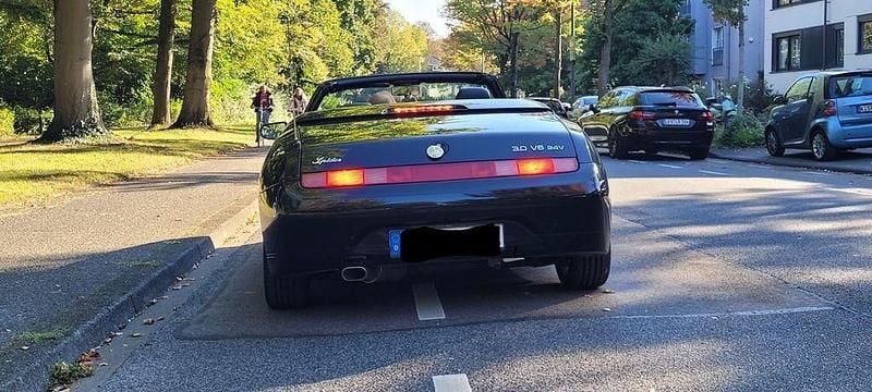 Schwarz Gebraucht 2001 Alfa Romeo Spider Cabrio | 13.500 € - Bild 1/4