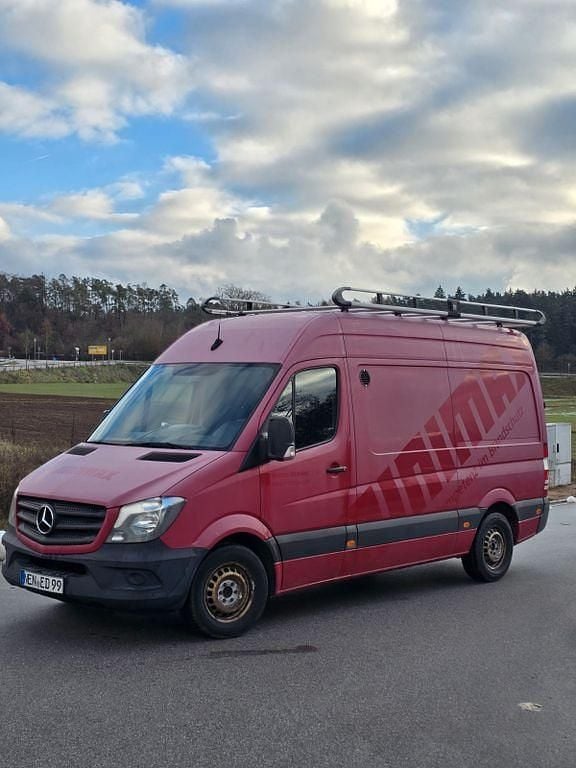 Rot Gebraucht 2018 Mercedes Sprinter Van | 14.800 € (Guter Preis) - Bild 1/4