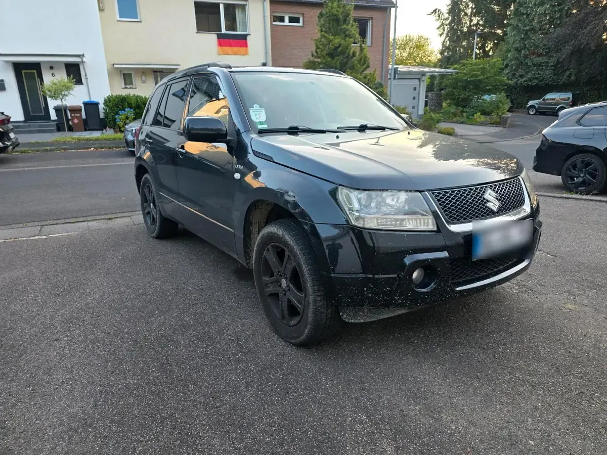 Gebraucht Suzuki Grand Vitara 130 PS (95 kW) 2007 Schwarz SUV