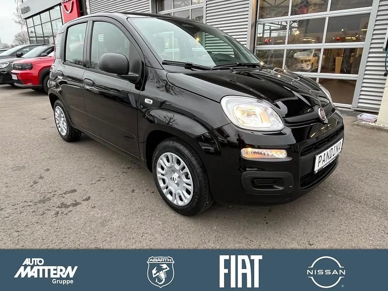 Neu Fiat Panda Icon 69 PS (50 kW) 2025 Schwarz Kleinwagen