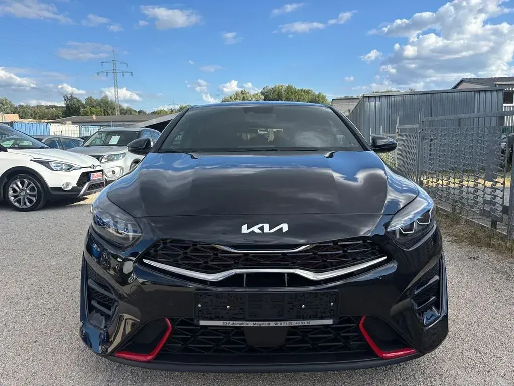 Gebraucht Kia ProCeed GT GT 204 PS (150 kW) 2024 Schwarz Kleinwagen
