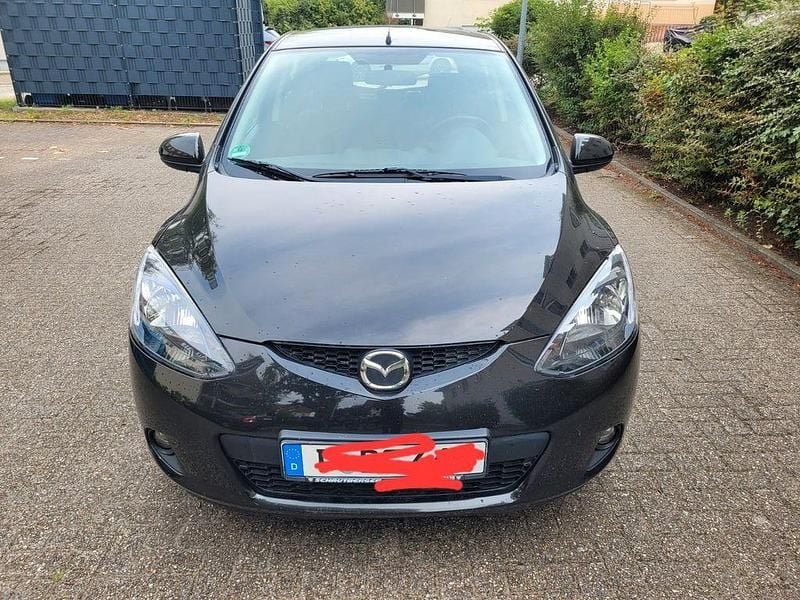 Schwarz Gebraucht 2010 Mazda 2 Center-Line Limousine | 3.990 € (Fairer Preis) - Bild 1/4