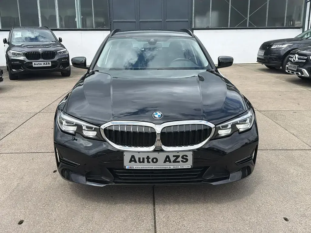 Gebraucht BMW 318 150 PS (110 kW) 2021 Schwarz Limousine
