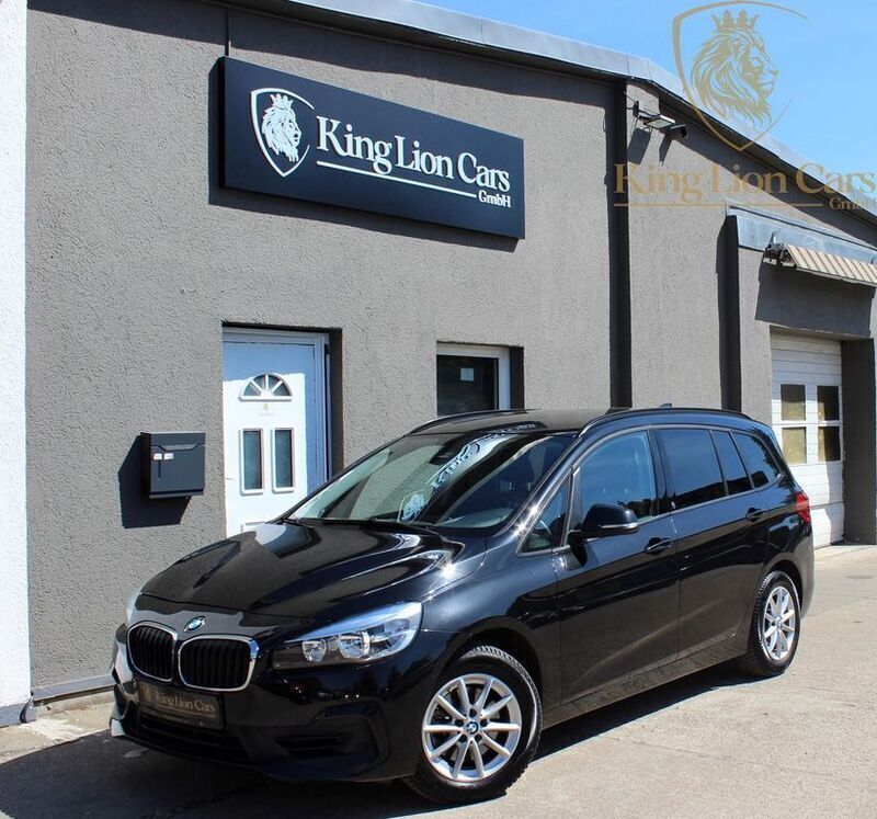 Schwarz Gebraucht 2019 BMW 218 Gran Tourer Sport Line Van / Kleinbus | 20.880 € (Fairer Preis) - Bild 1/4