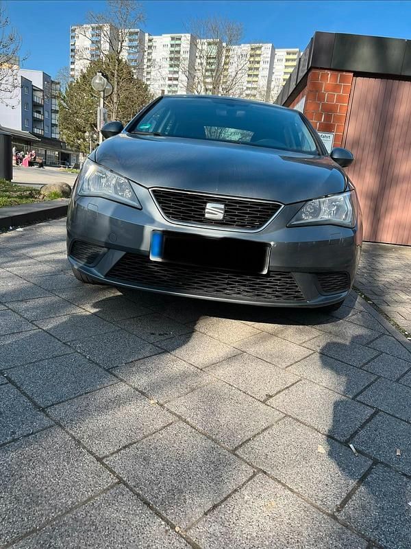 Gebraucht Seat Ibiza 90 PS (66 kW) 2016 Grau Limousine