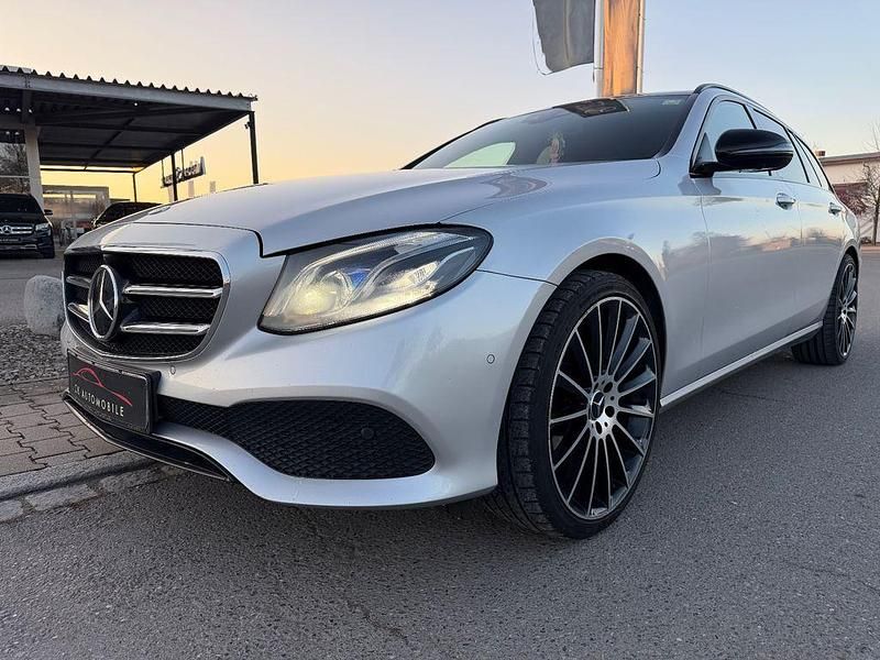 Gebraucht Mercedes E220 194 PS (142 kW) 2017 Silber Kombi