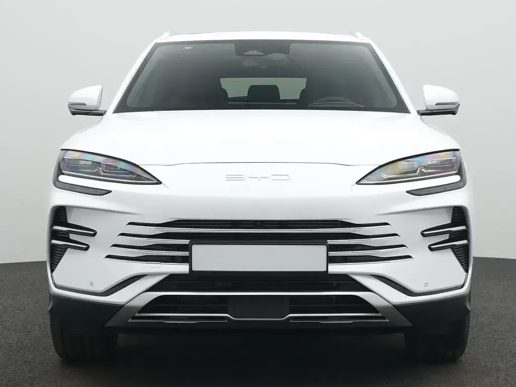 Usata BYD Seal Design 324 CV (238 kW) 2025 Grigio SUV