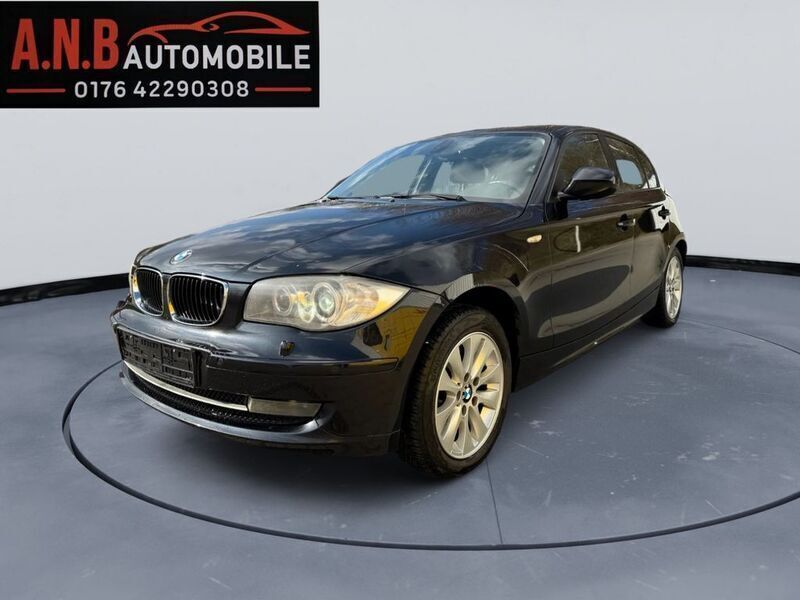 Schwarz Gebraucht 2011 BMW 116 Kleinwagen | 4.990 € (Superpreis) - Bild 1/4