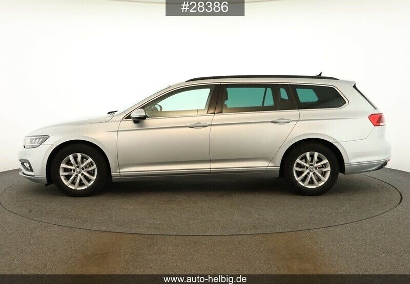 Gebraucht VW Passat Business 150 PS (110 kW) 2020 Reflexsilber metallic Kombi