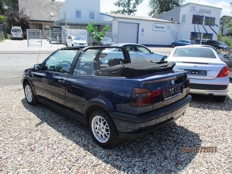 Gebraucht VW Golf Cabriolet 90 PS (66 kW) 1994 Blau Cabrio