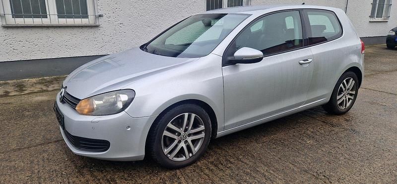 Gebraucht VW Golf VI 122 PS (89 kW) 2009 Silber Kleinwagen