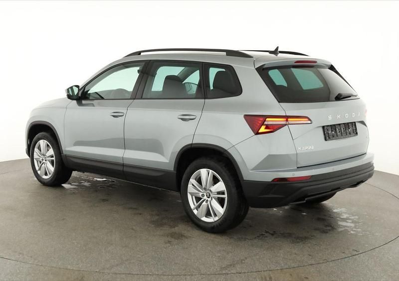 Neu Skoda Karoq Selection 150 PS (110 kW) 2026 Smokey diamond silver metallic SUV