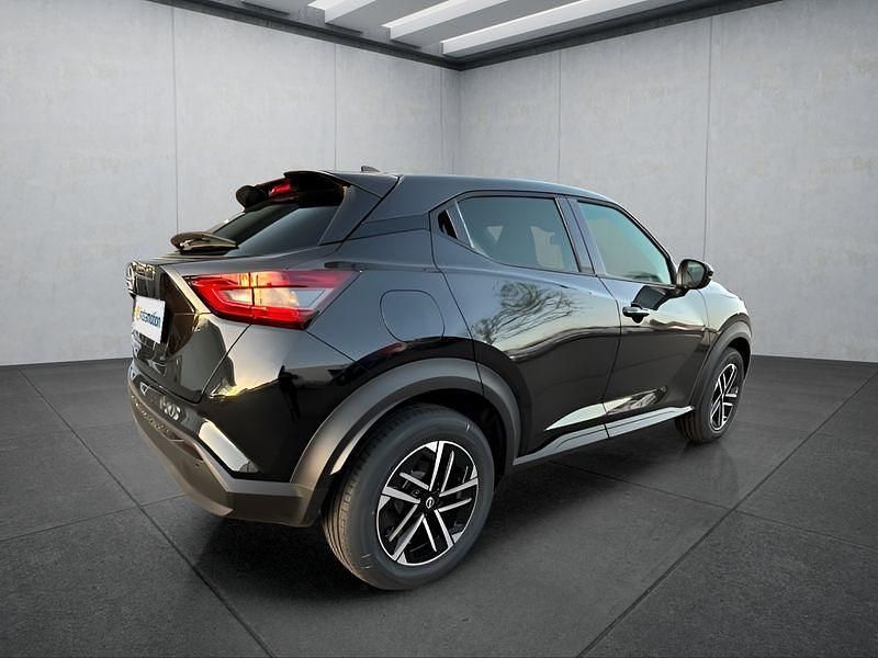 Neu Nissan Juke 114 PS (83 kW) 2025 Schwarz SUV