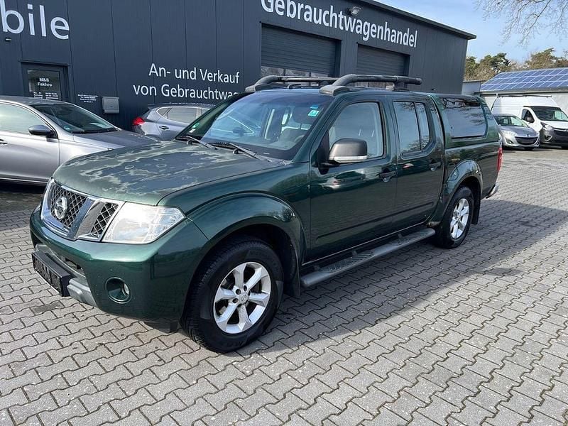 Gebraucht Nissan Navara SE 190 PS (139 kW) 2011 Grün Pickup
