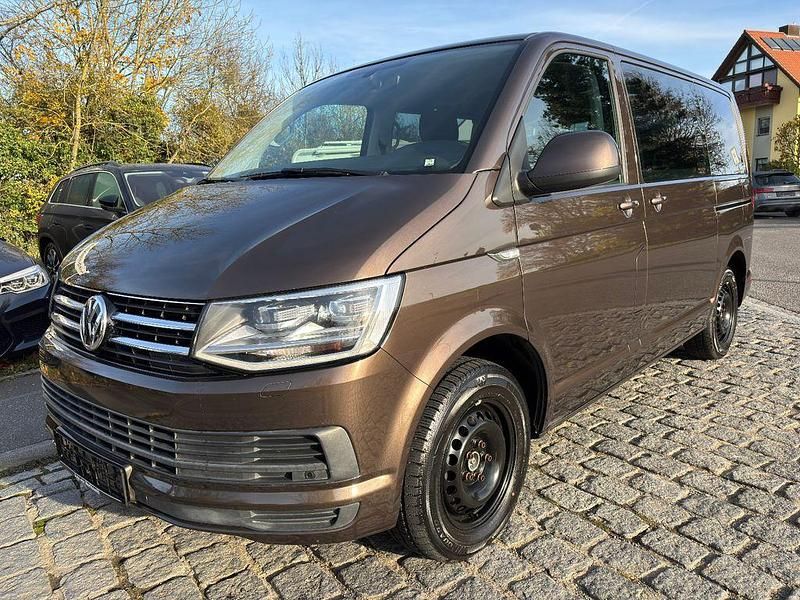 Braun Gebraucht 2015 VW Multivan Comfortline Van | 33.480 € (Teuer) - Bild 1/4